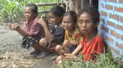 7 Kampung Unik Di Indonesia