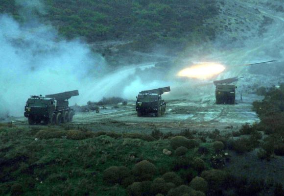  Rusia Kembangkan MLRS 200 km mlrs lainnya.