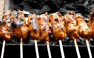 10 Sate Terunik di Indonesia
