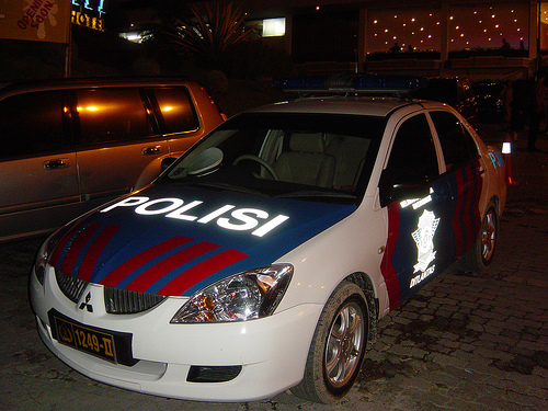 Kumpulan Mobil - Mobil Polisi Di Dunia