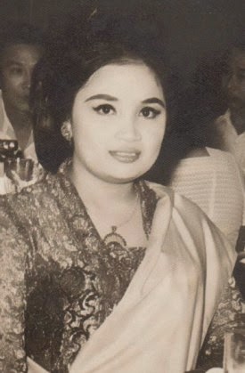 gara-gara-kebaya-bung-karno-nikahi-anggota-paskibra