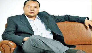 3 Kisah Sukses Pedagang Asongan yang Berubah Menjadi Milyader