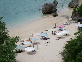 4 Pantai Cantik Yang Tidak Ngetop Di Kuta