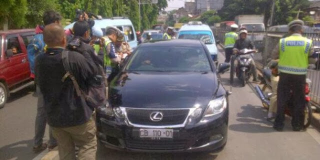 Yang Lain di Denda, Mobil Dubes Masuk Transjakarta Cuma di tegur