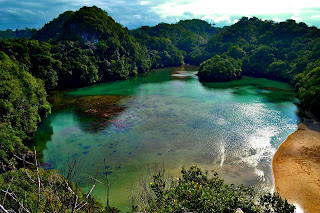 Yuk, Nikmati Indahnya Segara Anak, Pulau Sempu