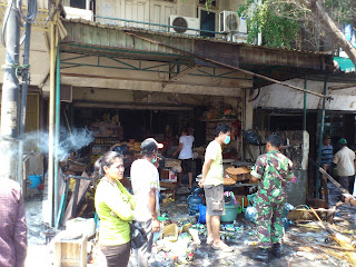 ledakan gas yang menguncang pasar muara karang 27 November 2012