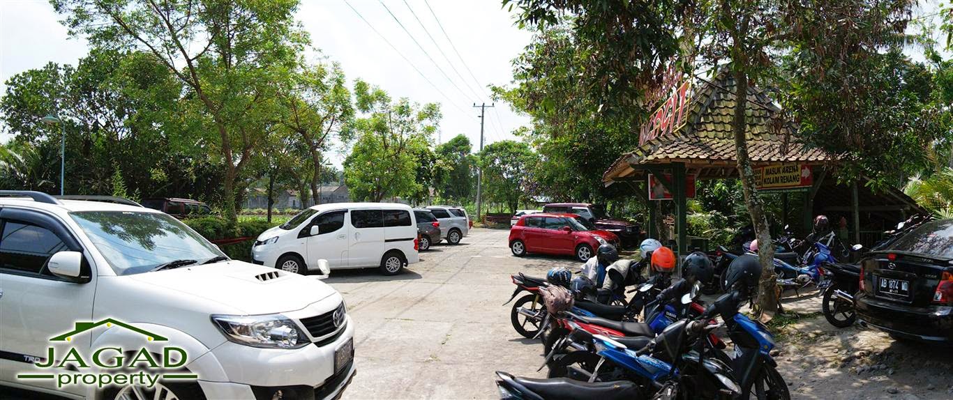 Oper Manajemen Rumah makan dilengkapi Kolam Renang