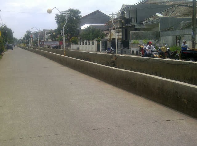 Dijual Rumah Strategis di Komplek Taman Duta, Depok P0315