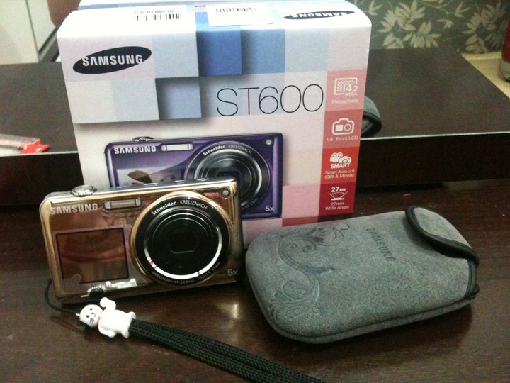 KAMERA samsung st600 ,2screen touch- mulus ex cewe