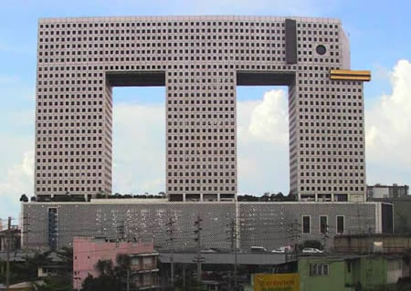 12 Desain Gedung - Gedung Raksasa yang Paling Jelek Dari Seluruh Dunia..(+pic)