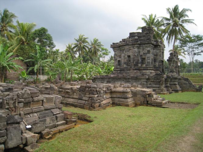 SITUS BUDAYA YANG TERLUPA &#91;anak muntilan, magelang, sekitarnya masuk&#93;