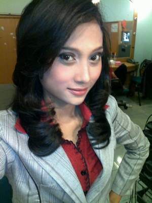 10 Pembawa Berita Wanita Ter-Cantik di Stasiun TV Indonesia