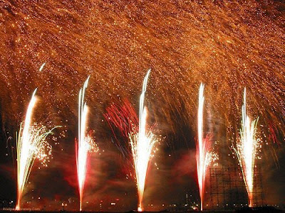 &#91;Foto&#93; 100 Kembang Api Paling Indah Dunia