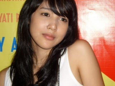 vote--kalo-agan-punya-pacar-artis-pengen-artis-kya-siapa-gan