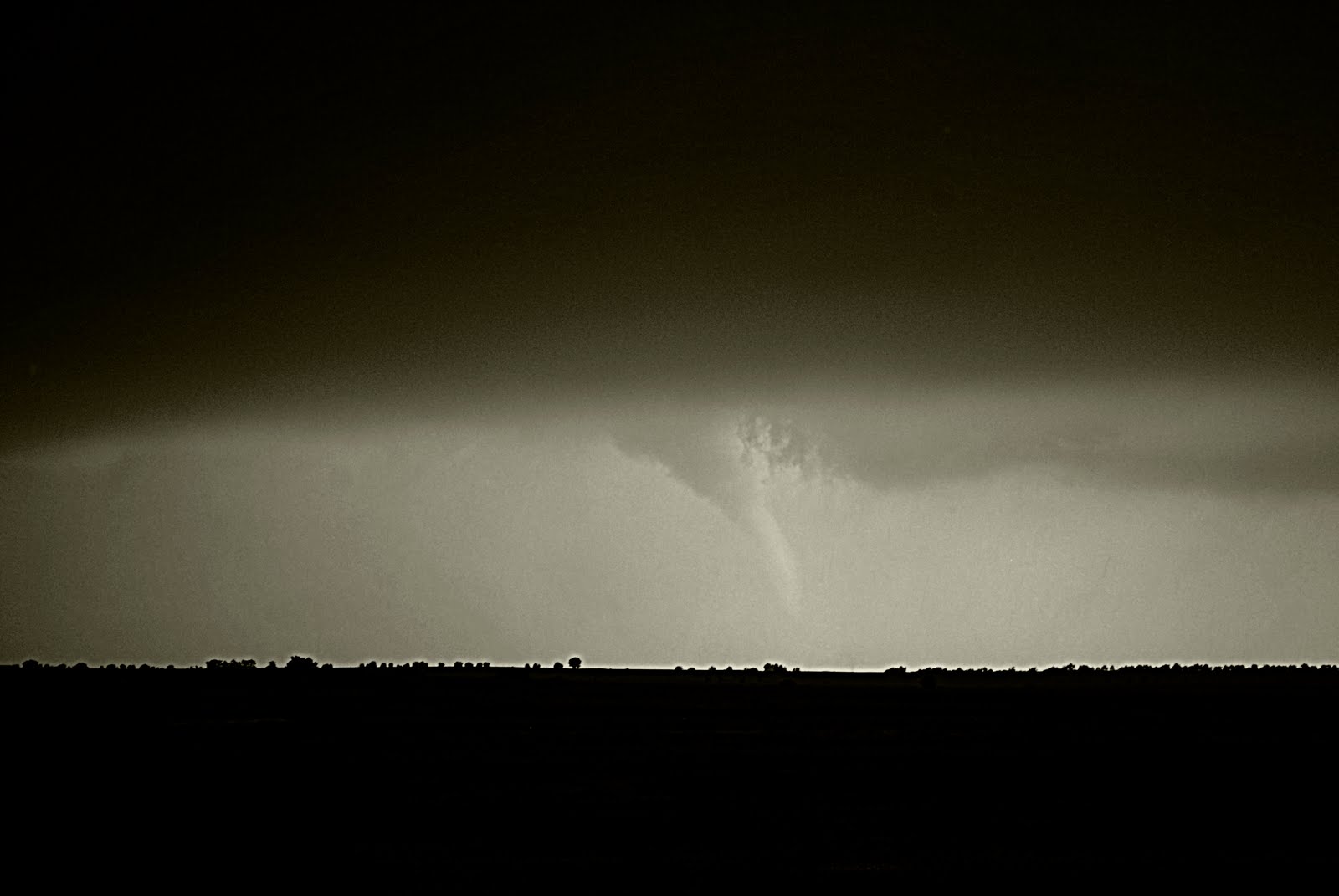 Foto-foto Tornado yang Mengagumkan