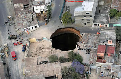 Sinkhole......Si Lubang Misterius