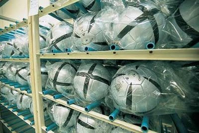 Proses Pembuatan Bola Merk Addidas