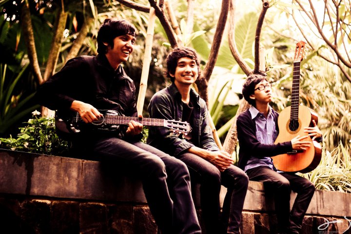 6 Band Indonesia yg anti Mainstream