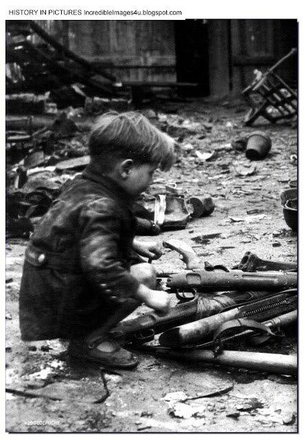 Foto-foto Langka Perang Dunia II