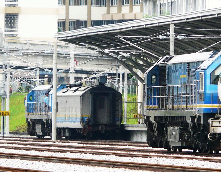 Masih dalam rangka mudik lebaran, Wajib bangga gan sama kereta api indonesia