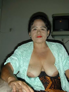 Suami Ikut Program PJKA Sang Istri Malahan Diaduk2 Brondong Di Balik Tembok Hotel