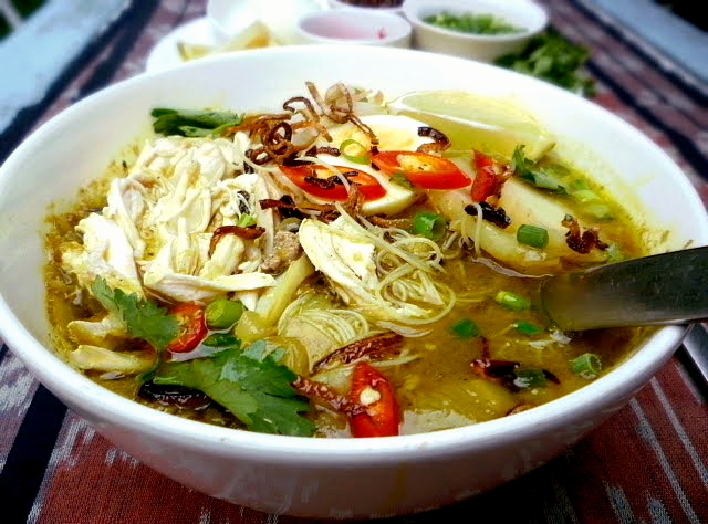 kuatkan dirimu, ingat gan ini Puasa :D