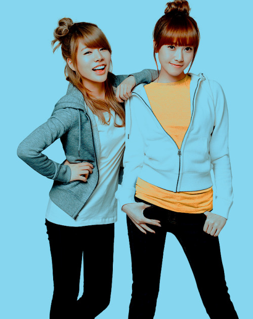 picsvidgif-jessica-jung-512284988452852-51221---jung-sooyeon-512214968850672---snsd---girls039-generation