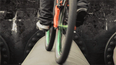 Aksi Biker Ini Jago Banget &#91;Bikers Wajib Masuk&#93;