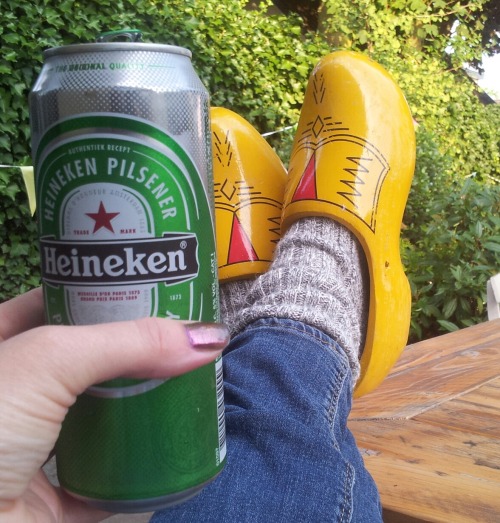 &#91;PIC INSIDE&#93; Mengenal Klompen, Sepatu Kayu Belanda 