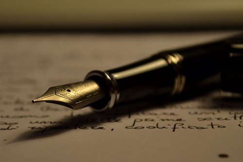 Antologi - Goresan Tinta Hitam yang Mengering