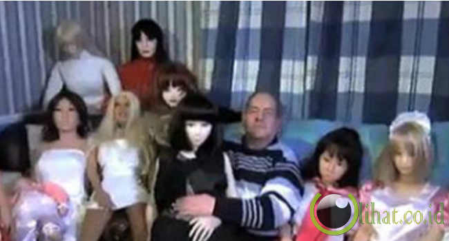 10 Kasus Penyalahgunaan Aneh dari Seks Doll 