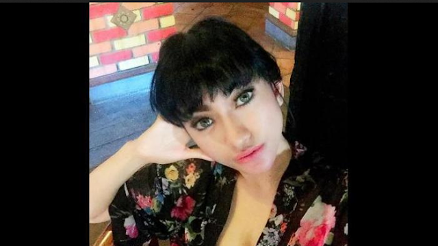 Artis Hot Indonesia yang Bikin Panas Dingin Laki Laki