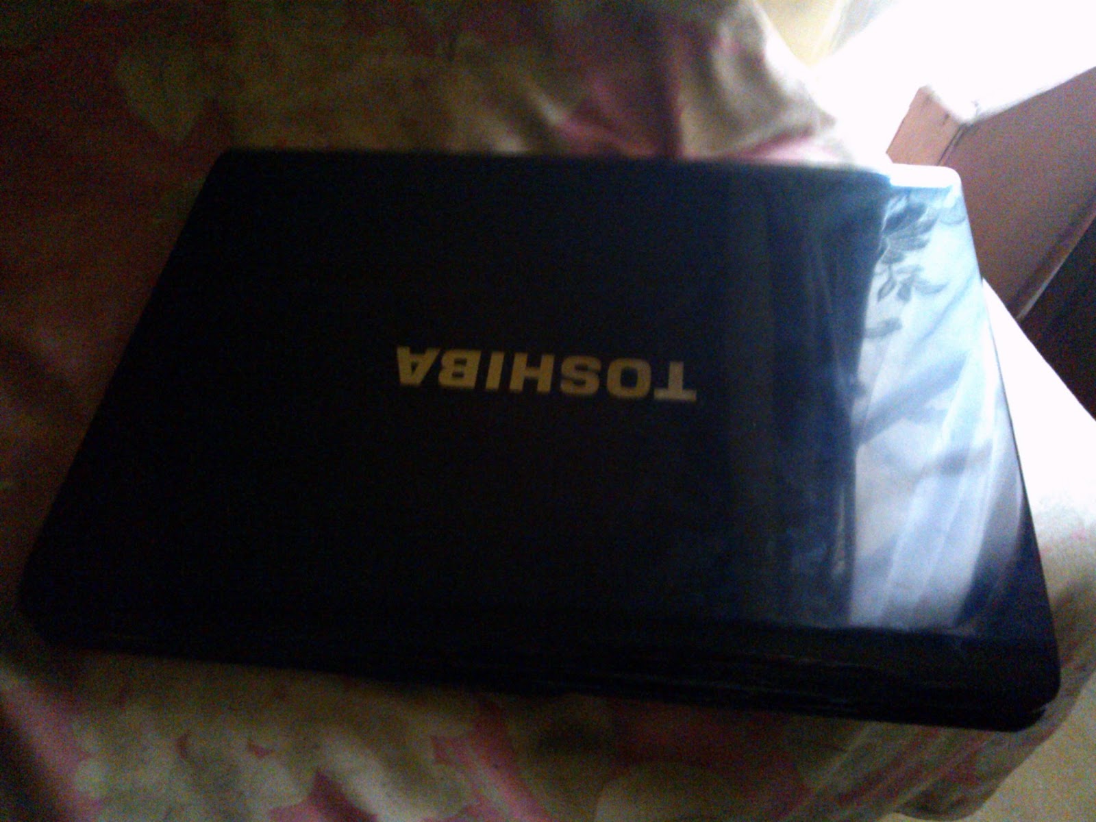 Laptop Toshiba Satellite A200-1M6 Masih Muluusss gaan