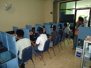 Kisah Sukses William Tanuwijaya, Mantan Penjaga Warnet yang Kini Memiliki Tokopedia