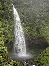 Ini dia 10 curug tertinggi dan terindah di indonesia 