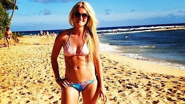 10 Pesepakbola Wanita Tercantik di 2016!