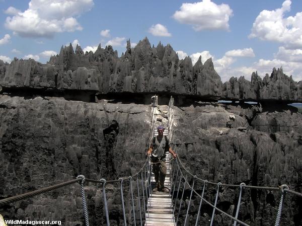 &#91;PICT&#93; Tsingy, Hutan Batu Terbesar di Dunia