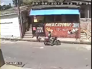 kedua PENCURI ini mungkin kini sudah TOBAT!!! LUCU>>MUST SEE!!!