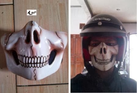 Kabut Asap Landa Pekanbaru, Warga Berburu Masker Trendi