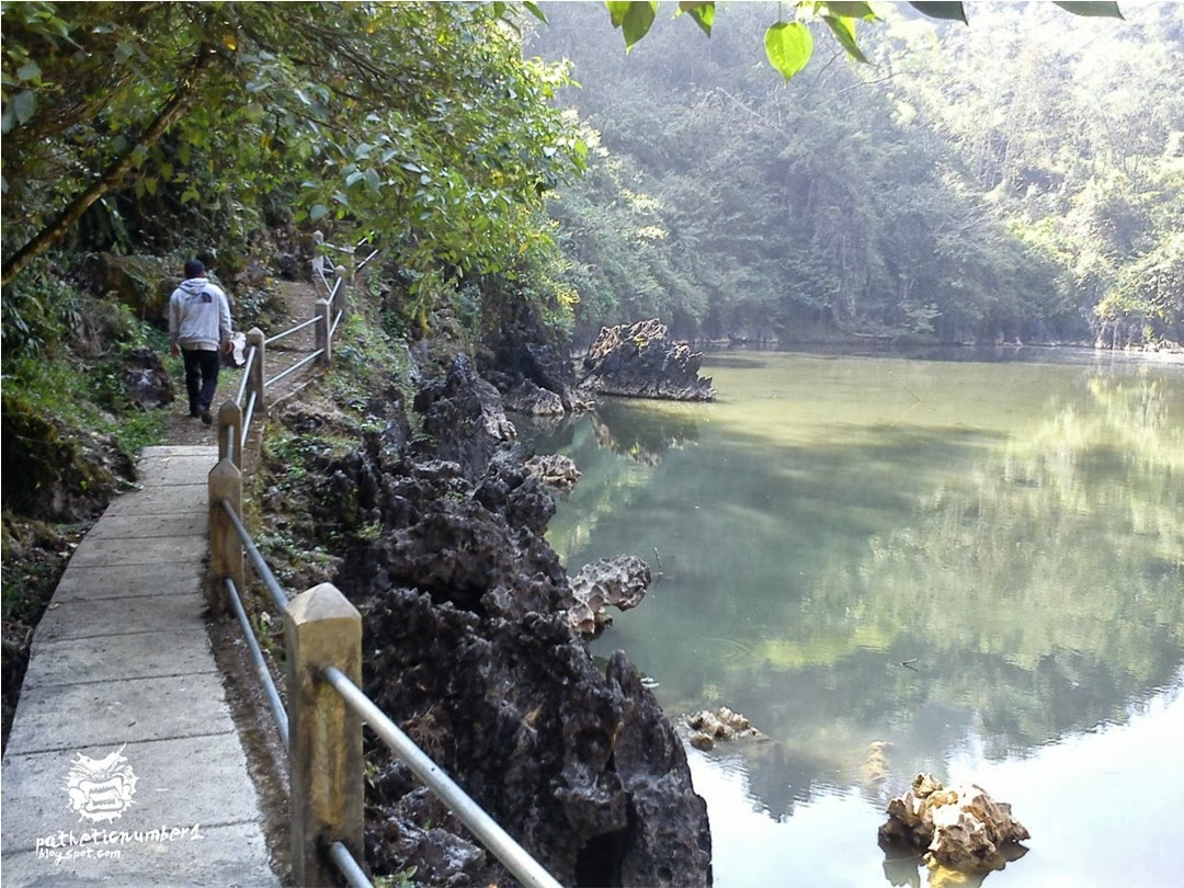 UNIK, DANAU KECIL DI ANTARA BUKIT BATU