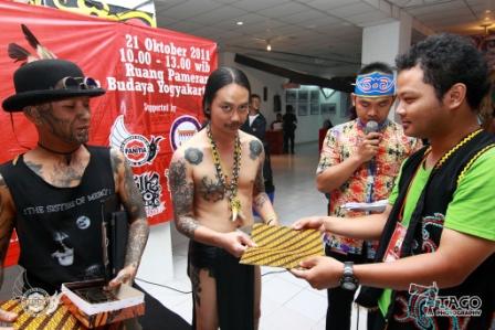 Pekan Seni Budaya Dayak se Kalimantan 2012