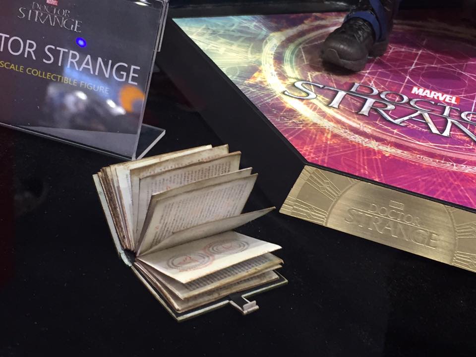 Hot Toys dan LEGO Siap Luncurkan Mainan Koleksi Doctor Strange