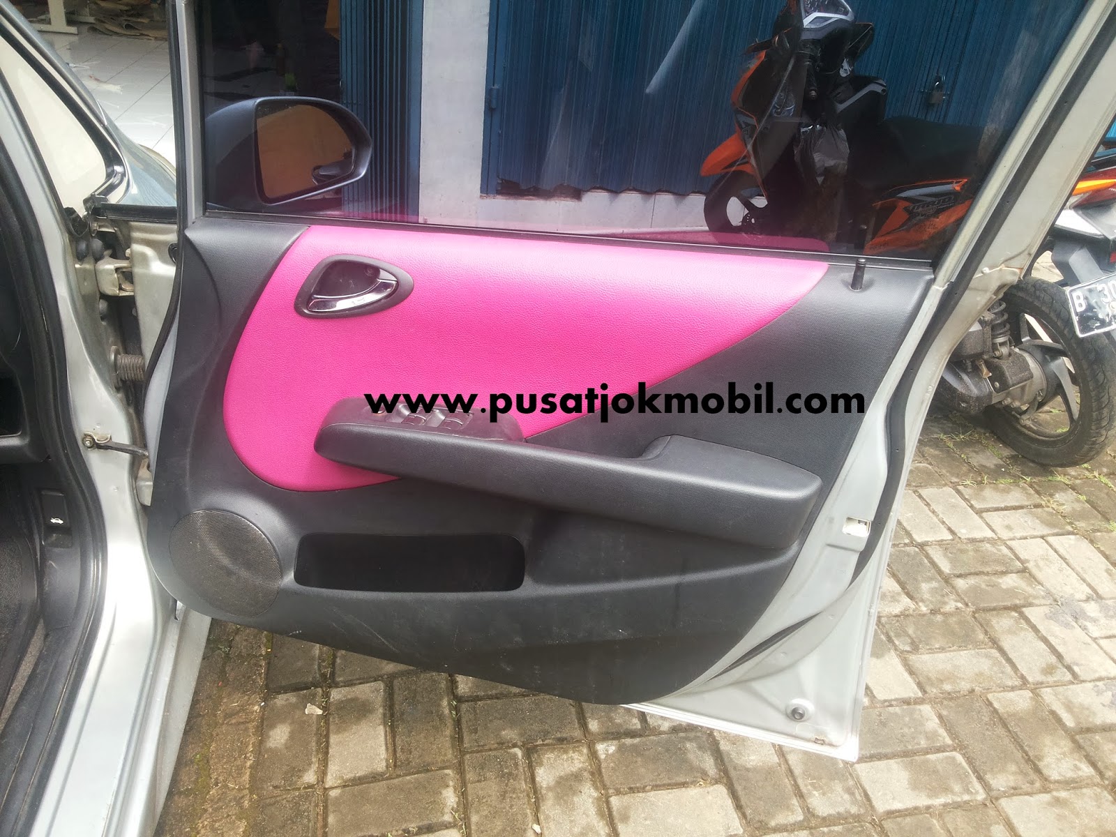 jual sarung jok mobil siap kirim ke seluruh indonesia
