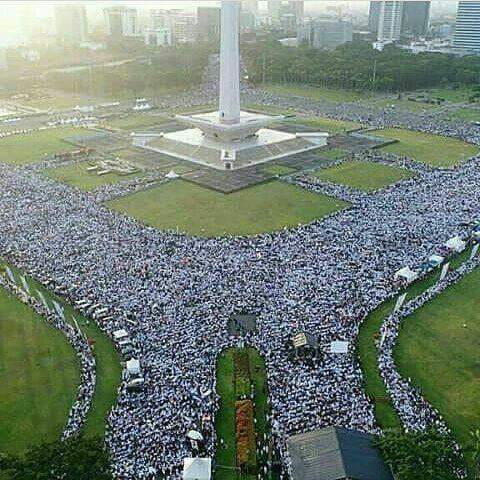 Inilah Foto Udara Reuni 212 di Monas 