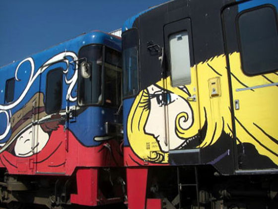 Kereta Api Bergambar Anime di Jepang 