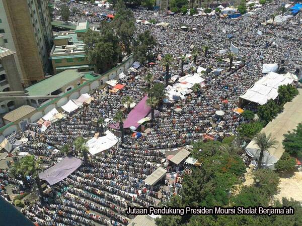 5 Perbedaan Demo Penentang Mursi vs Pendukung Mursi