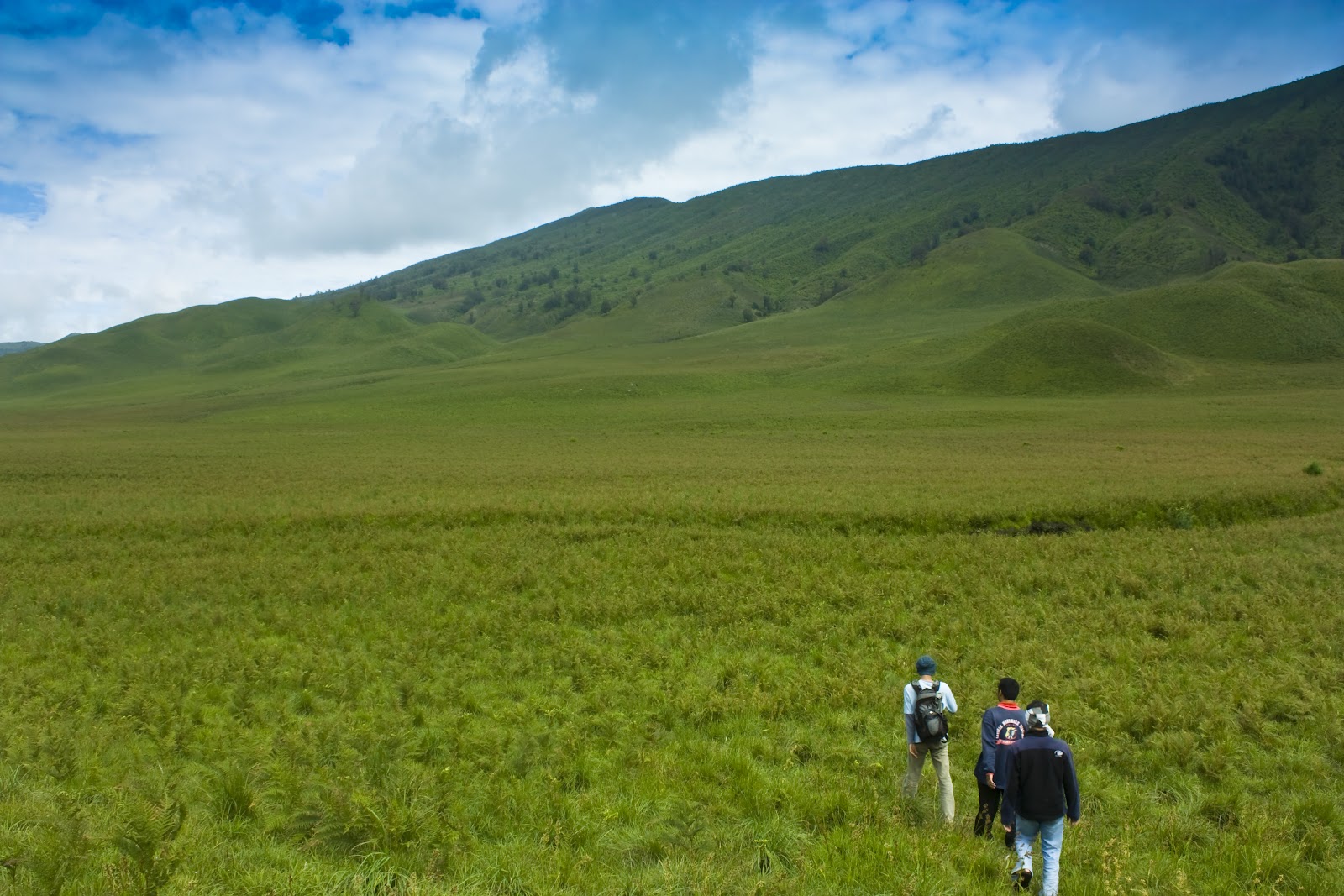 Pesona Indonesia ( Wisata Kawasan Taman Nasional Bromo Tengger Semeru)