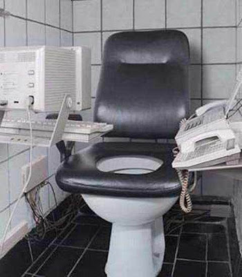 &#91;KEREN&#93; Design Toilet Yang Aneh Dan Keren!