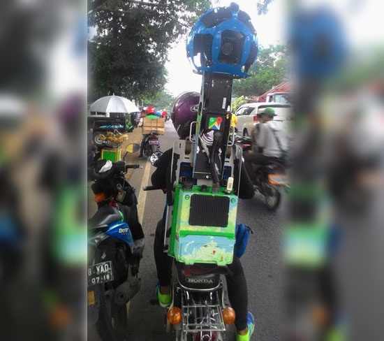 Foto Motor Antik Google di Indonesia Untuk Google Street View 