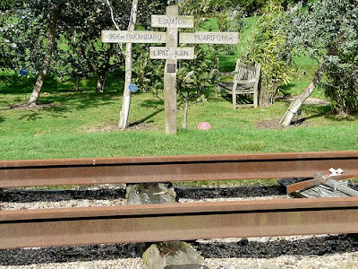 monumen pahlawan kerja, bukti jalur kereta api dibuat kakek moyang kita